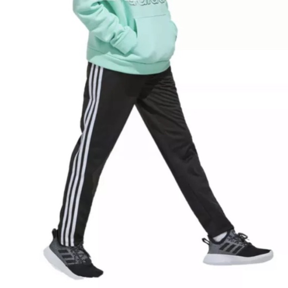 Adidas Girls NWT - Picture 1 of 9